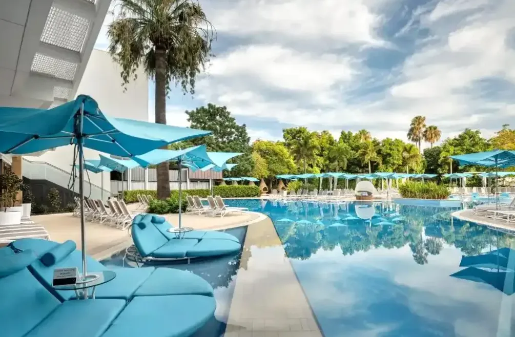 Crown Towers Villa
